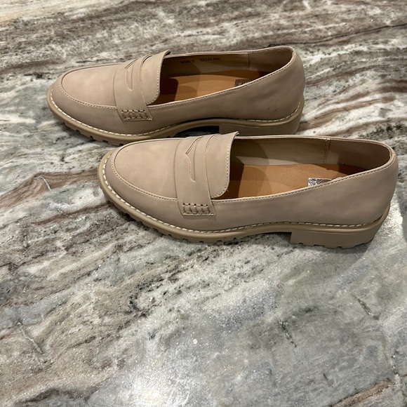 New Dolce Vita DV women’s loafers sand dune size 8 - Picture 4 of 11